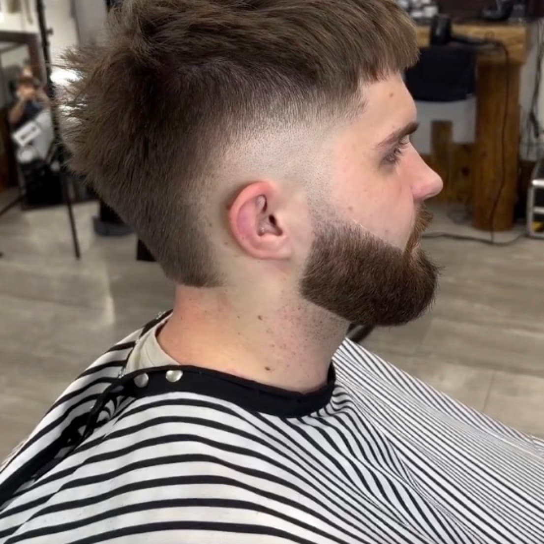 Sajmon — barber, FABER BARBER